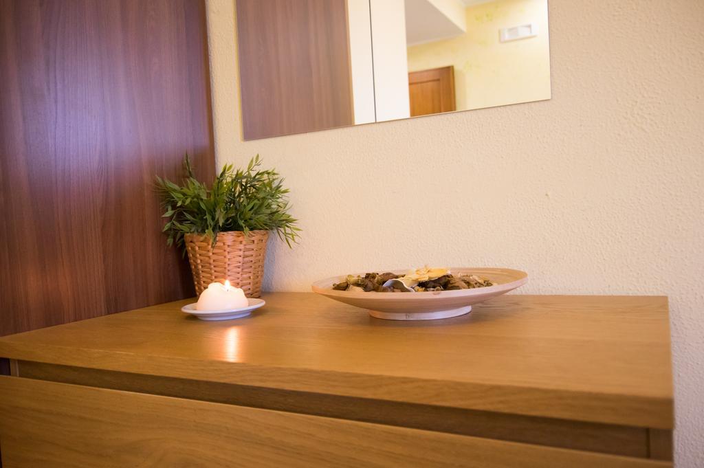 Acomodação com café da manhã  Belon B&B Poli Casilino 2*